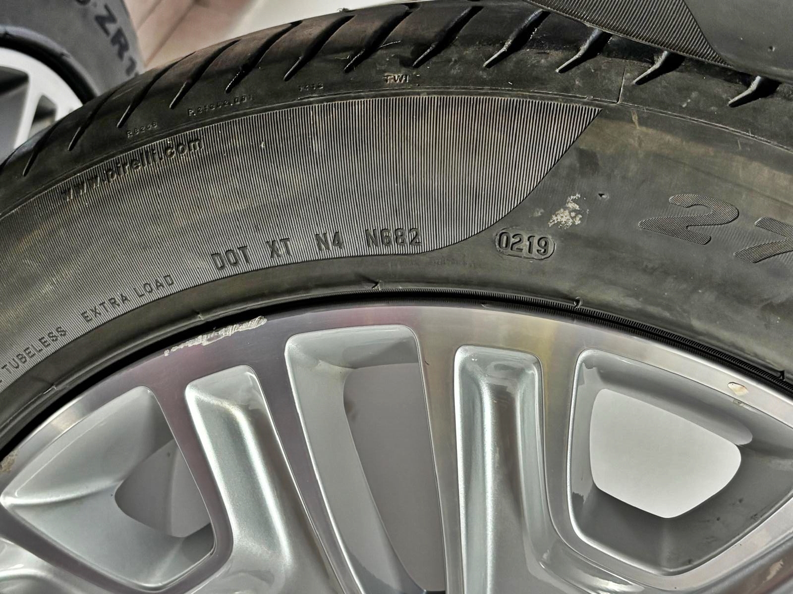 Set Jante 19 originale BENTLEY Continental GT, anvelope vara Pirelli - imagine 5