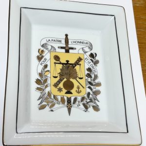 tavă decorativă din porțelan marca Philippe Deshoulieres, realizată în Limoges, Franța