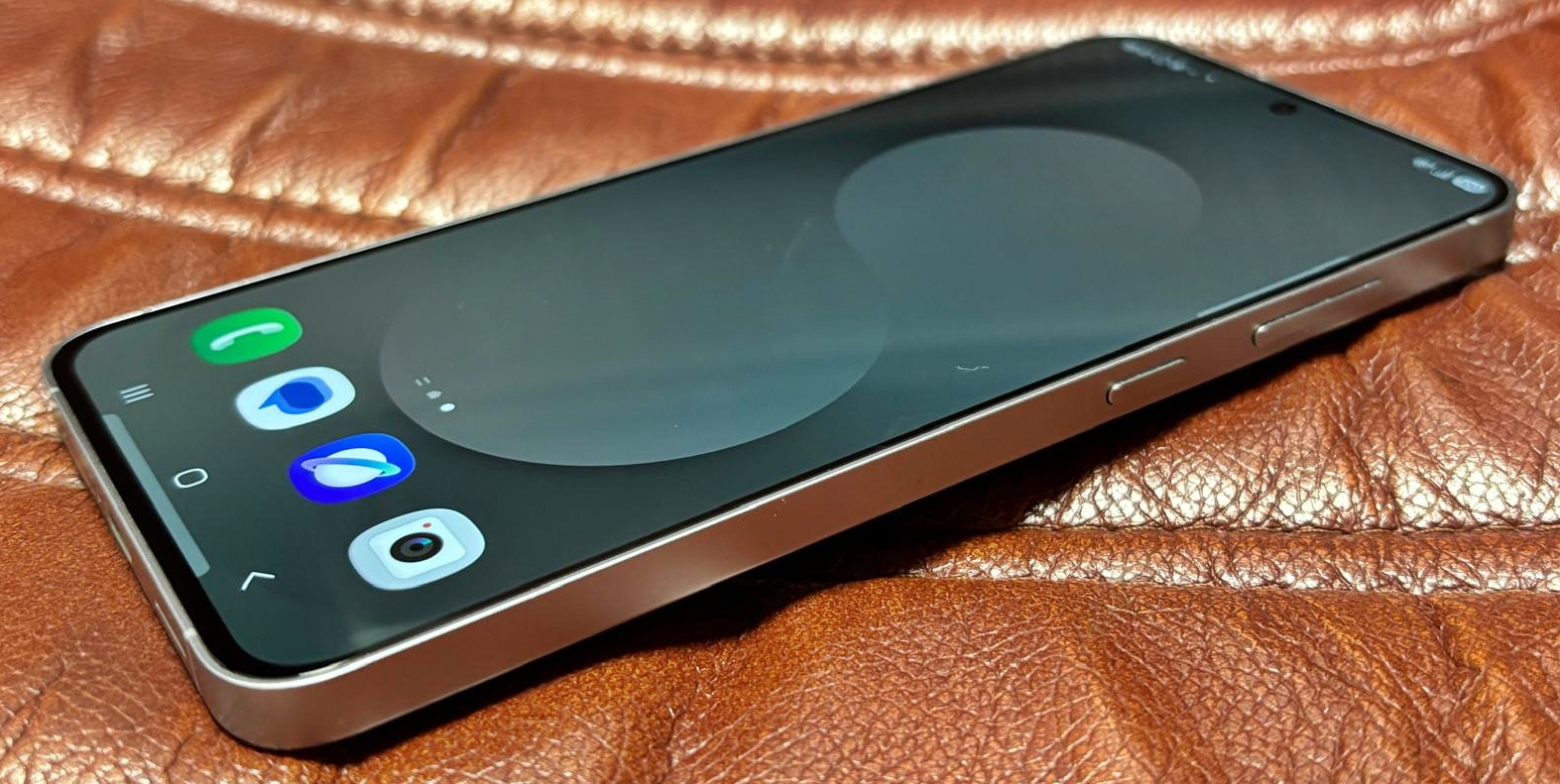 Samsung S25 FE, 8GB RAM, 128GB, Jetblack ca nou, garantie - imagine 3