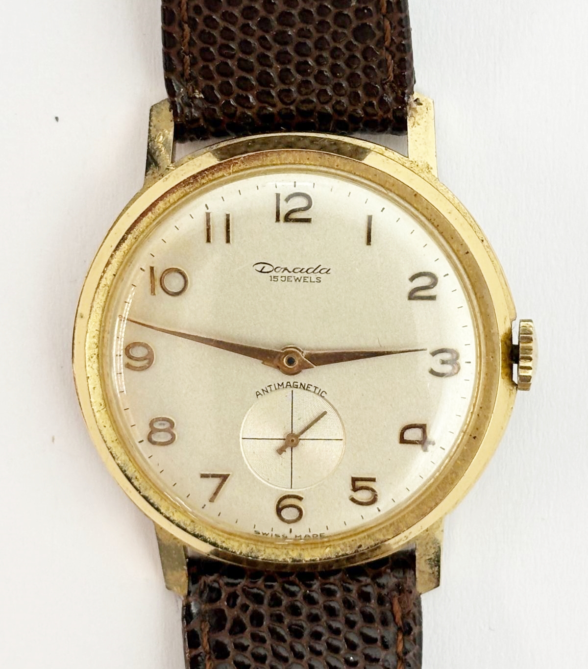 ceas elvetian vintage Donada cu 15 rubine placat cu aur