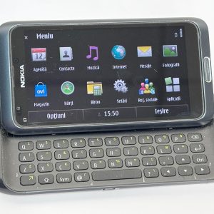 Nokia E7 Dark/Grey